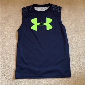 Under armor muscle shirt